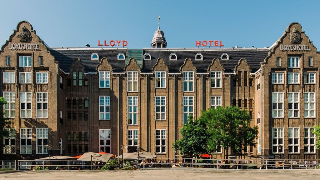 Lloyd Hotel