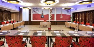 Golden Tulip Hotel Central - foto 3