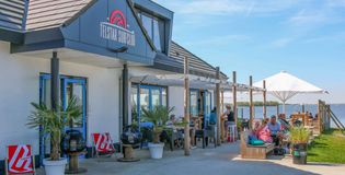 Telstar Surfclub - foto 2