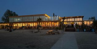 Strandpaviljoen Toms Beach