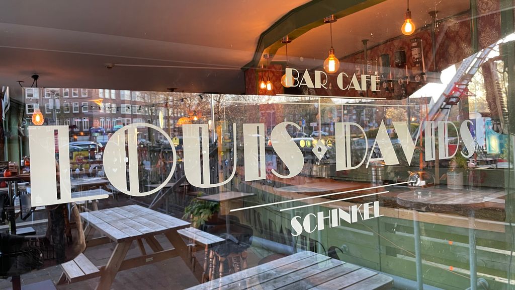 Bar Cafe Louis Davids Schinkel