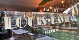 Bar Cafe Louis Davids Schinkel