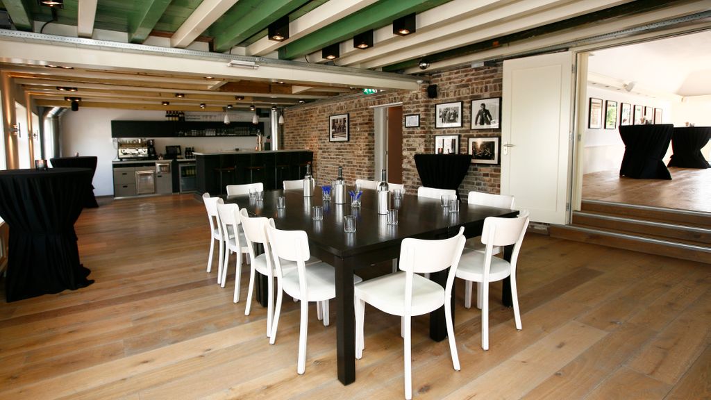 BarRestaurant