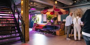 Kleurstoff events and rooftopbar - foto 8